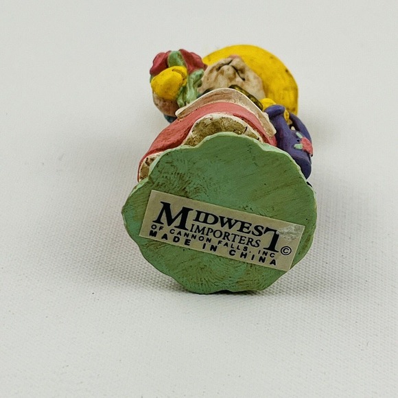 Cottontail Lane Gardening Bunny Resin Figurine Shears Watering Can Easter Spring - Picture 5 of 5